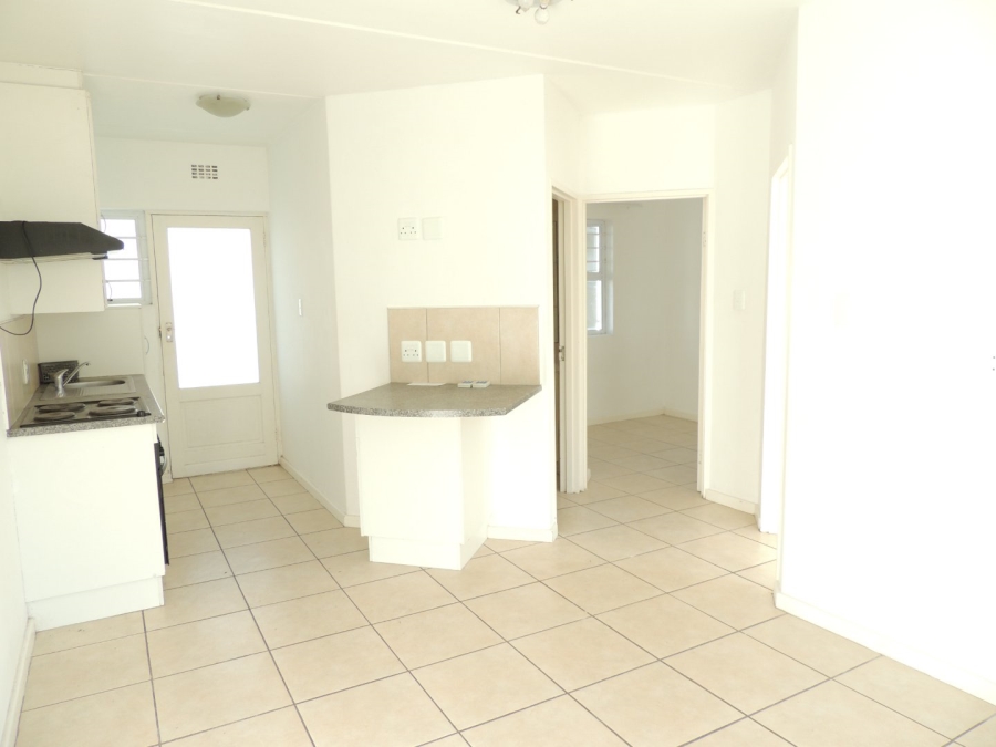 To Let 2 Bedroom Property for Rent in Stellendale Western Cape